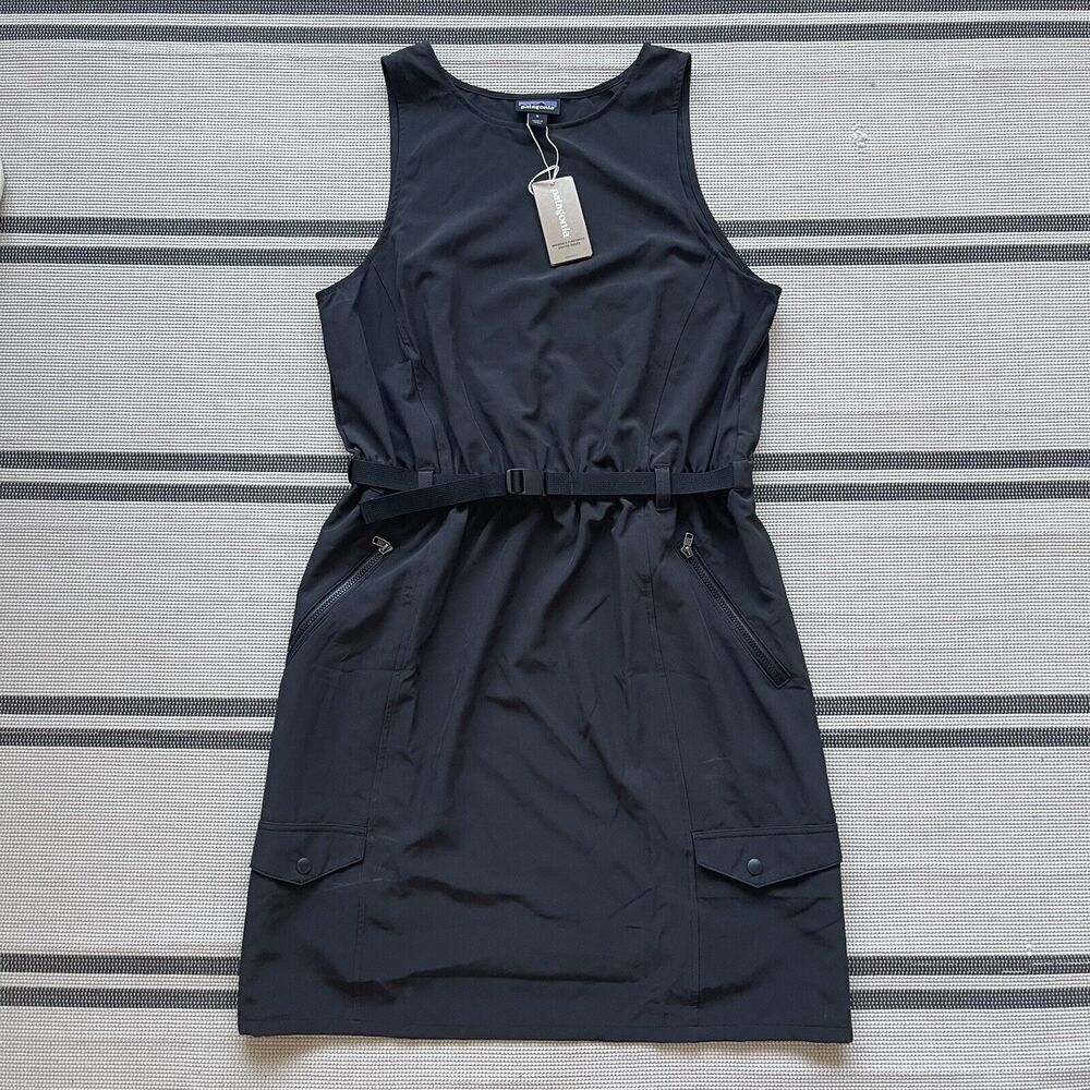 Patagonia NWT Fleetwith Dress Women's Small Black Belted $89
